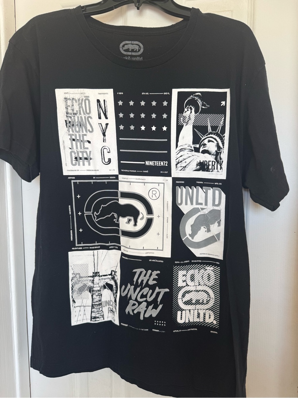 Ecko Unlimited Black Short-Sleeve Graphic Tee with NYC Blocks